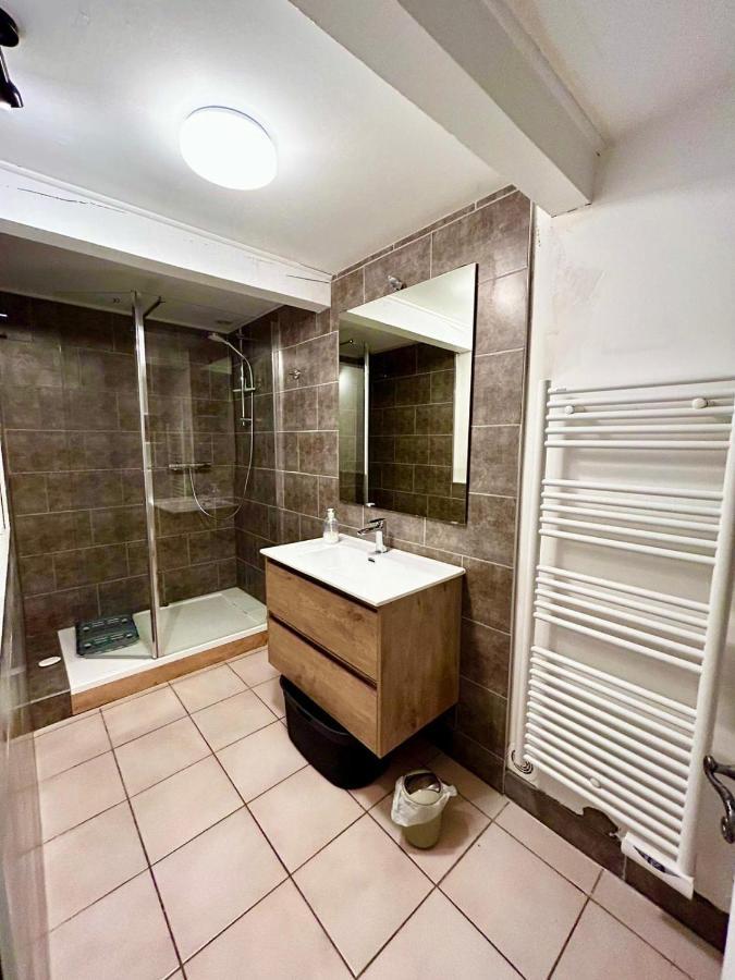 Rives De Bourges Apartment Burzet Exterior photo