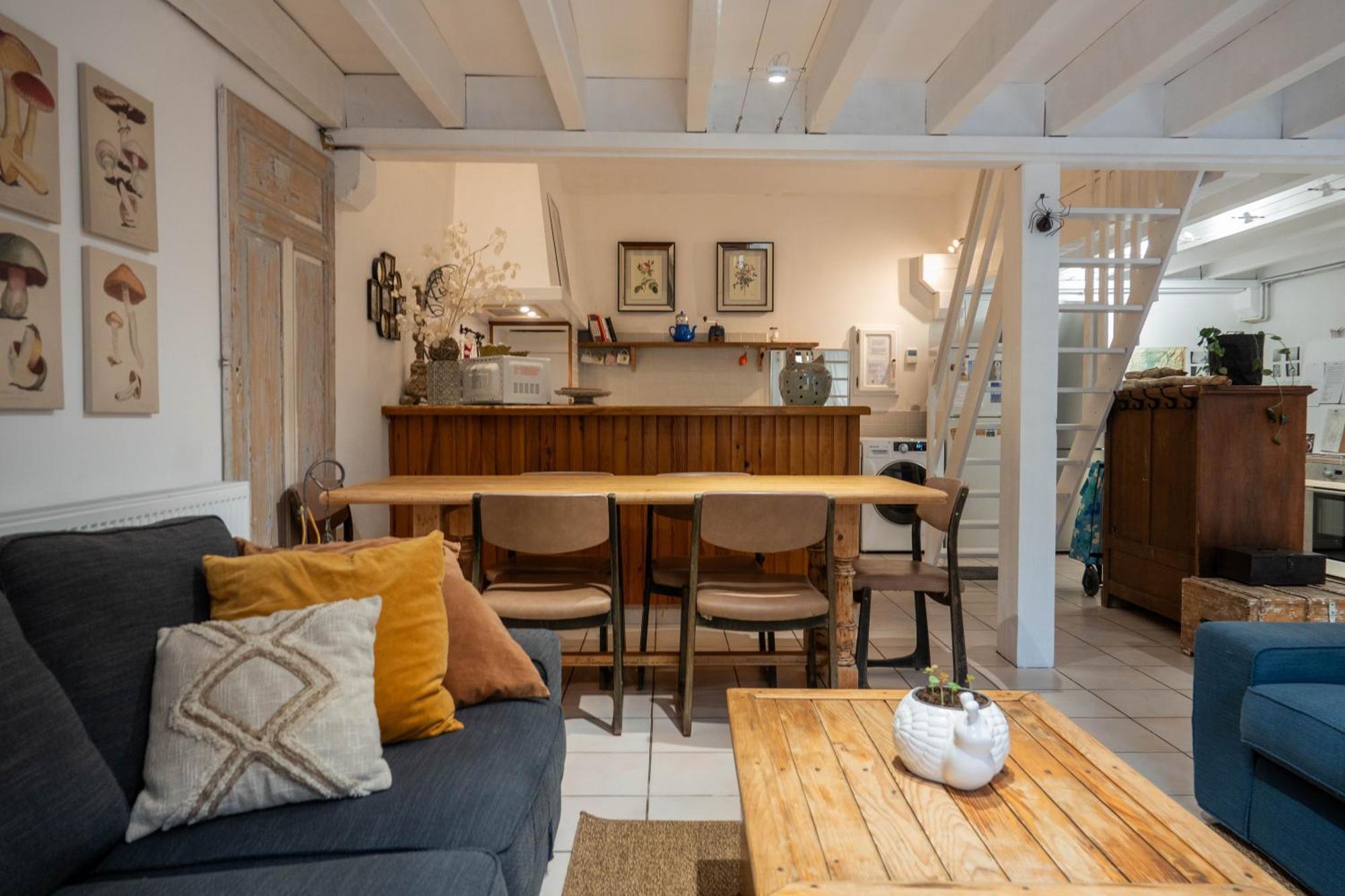 Rives De Bourges Apartment Burzet Exterior photo